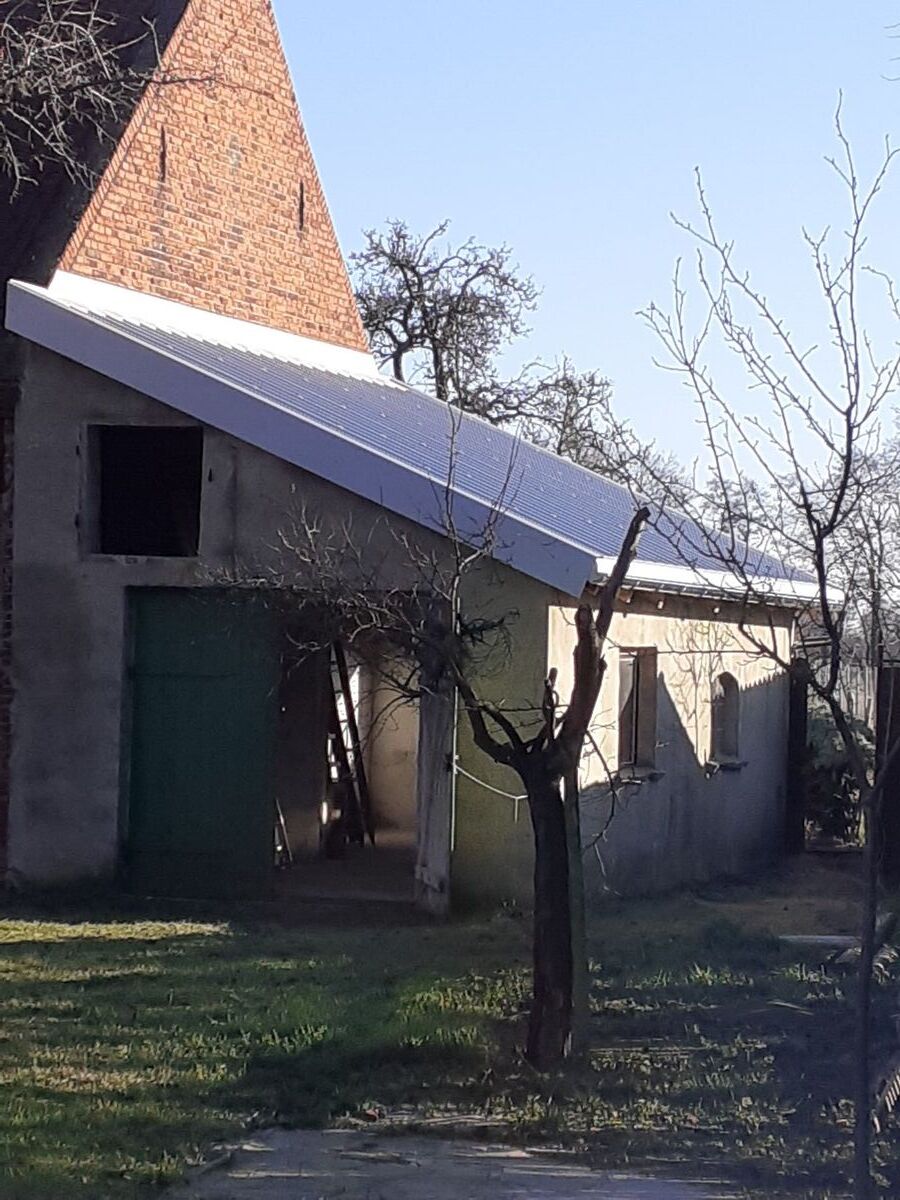 The workshop with its new roof